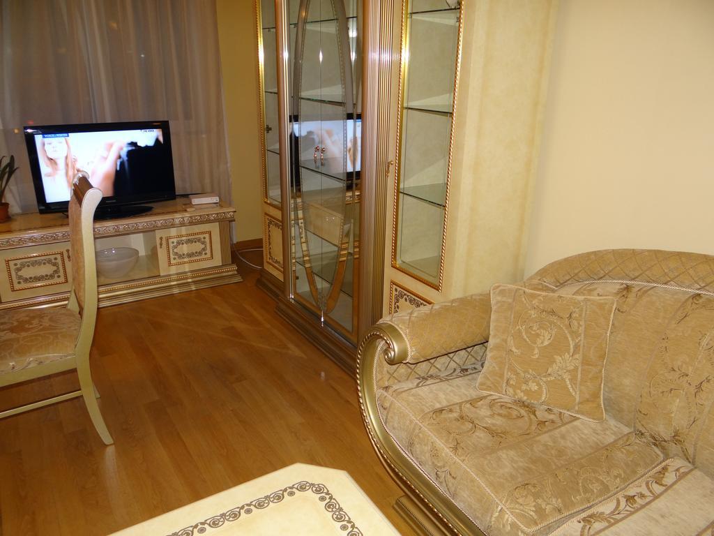 Luxury Versailles Apartments Center Opera Burgas Exterior photo